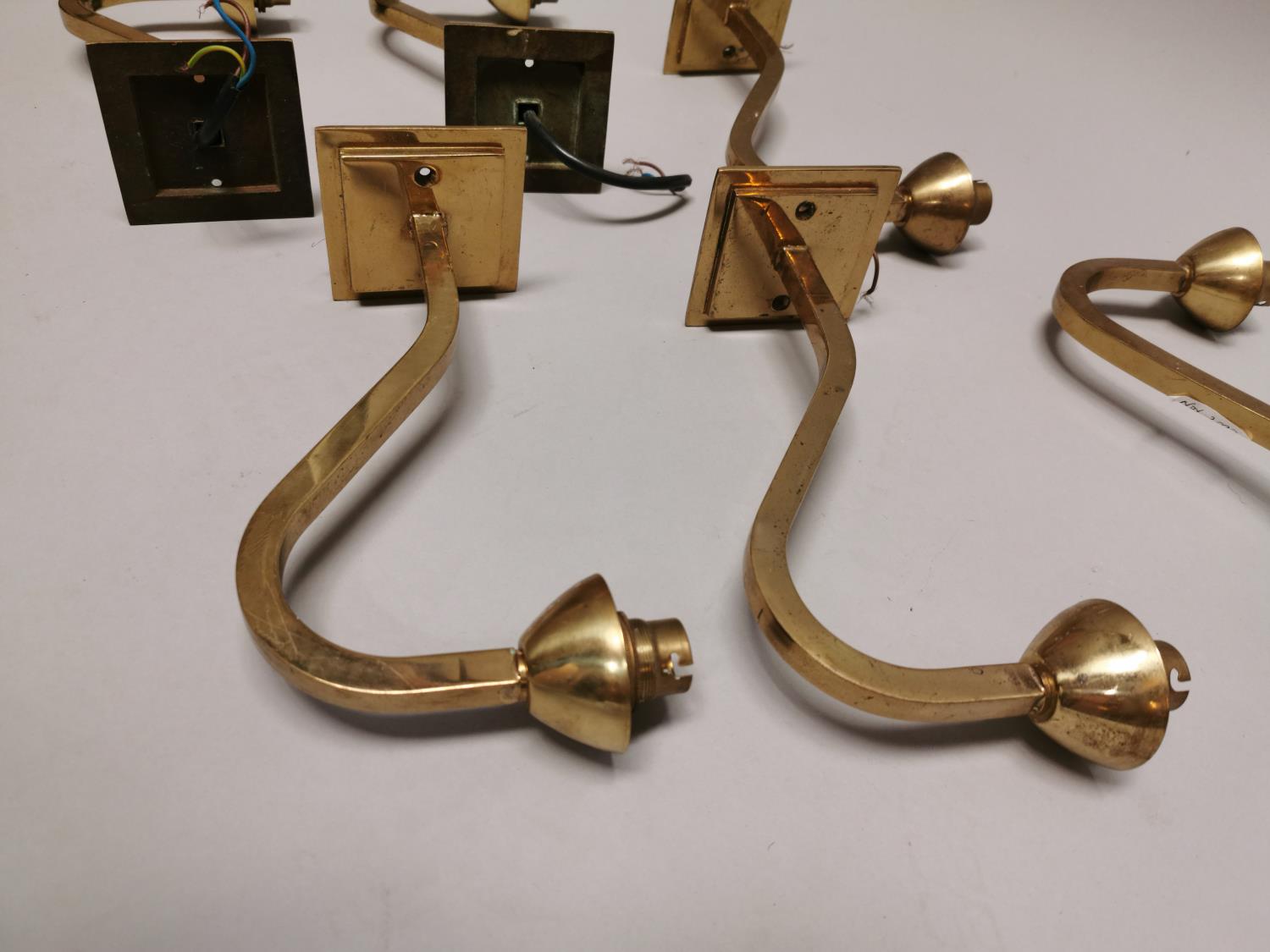 Set of six brass wall lights. - Image 3 of 3