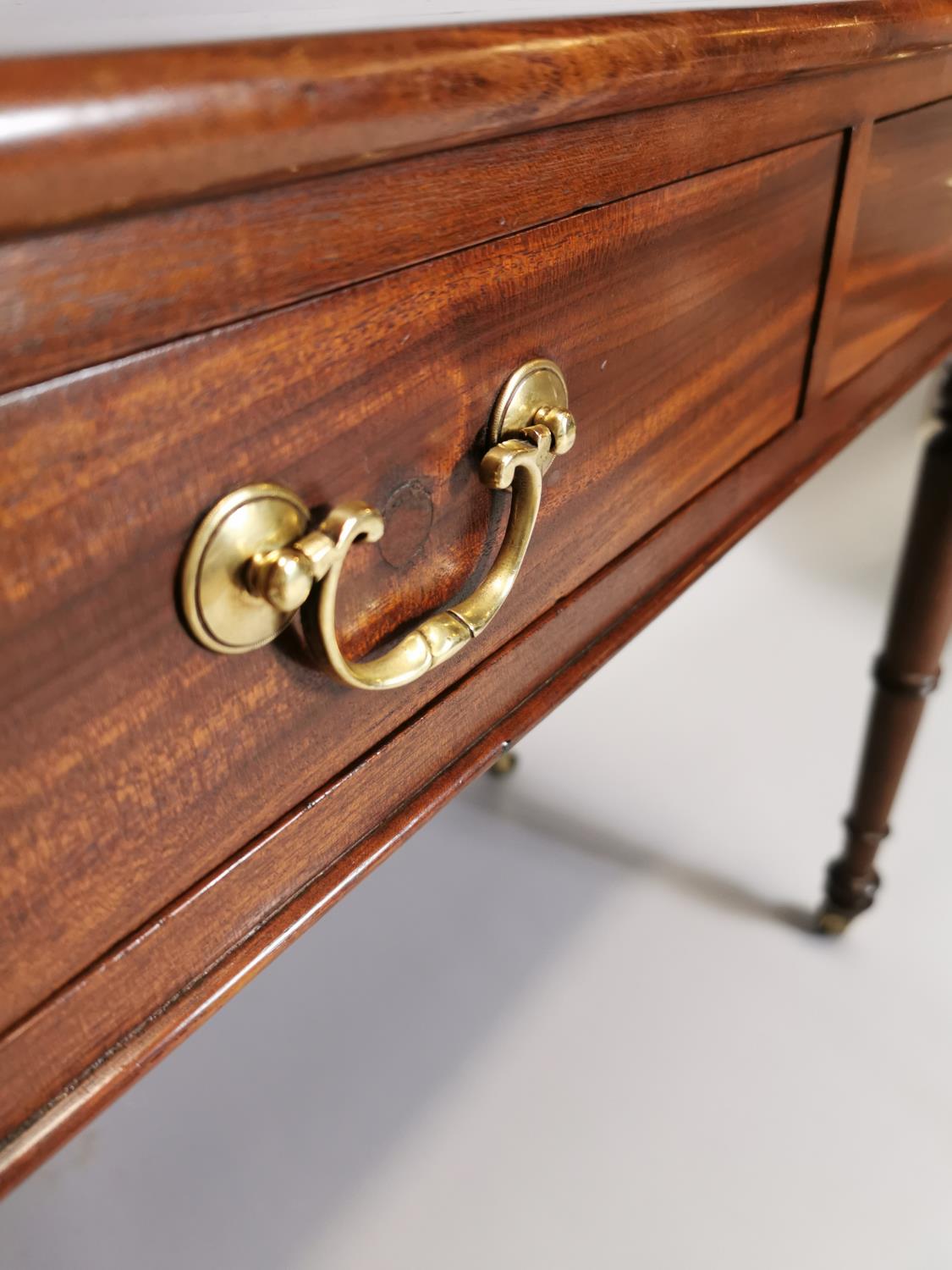 19th. C. mahogany side table - Image 6 of 8