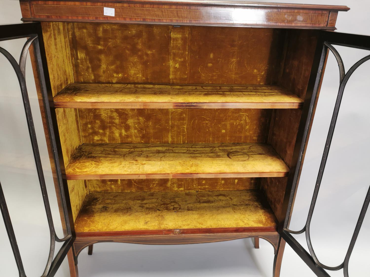 Edwardian inlaid mahogany display cabinet - Image 9 of 9