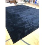 The Rug Company: Superb black centre rug 480 x 600