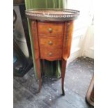 Late 19th. C. inlaid kingwood lamp table