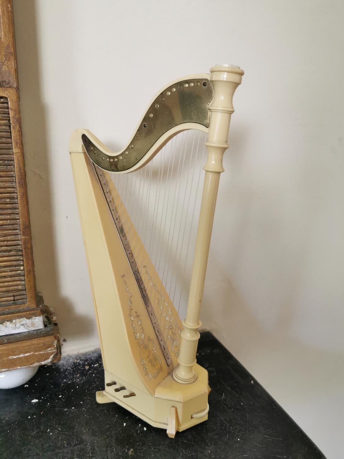 Unusual musical Harp. - Image 2 of 2