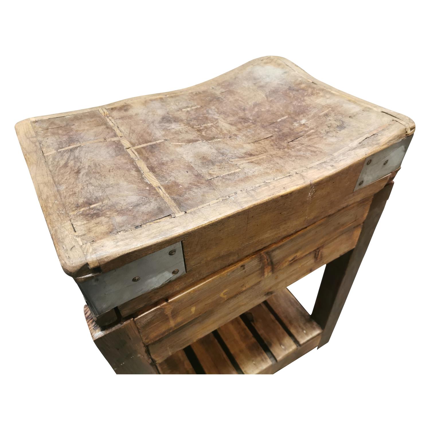Pine butchers block on stand - Image 2 of 2