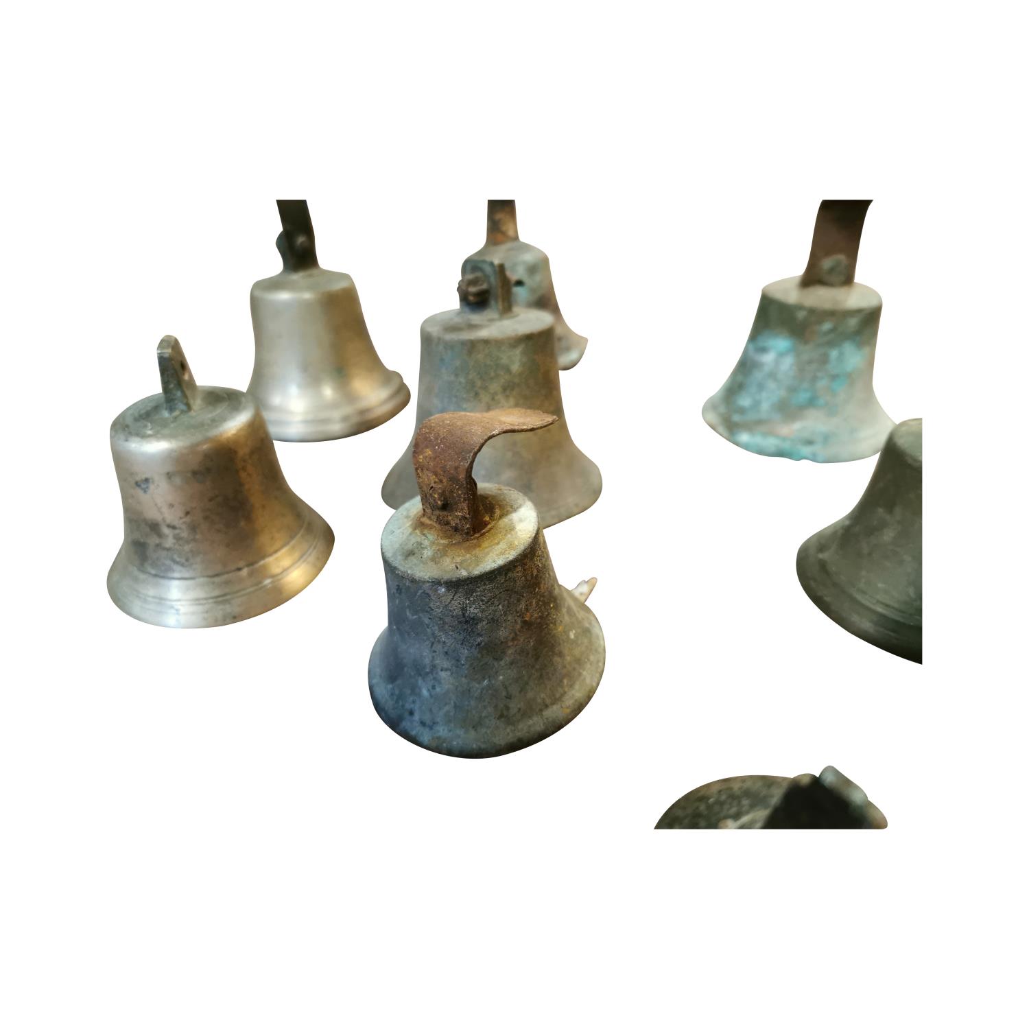 Collection of twelve bronze and metal house bells. - Bild 2 aus 2