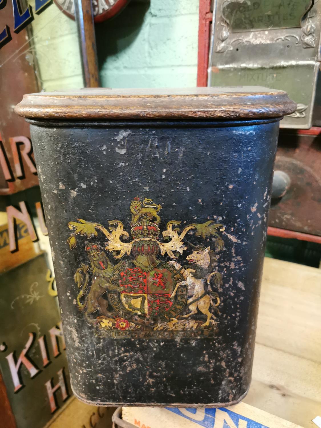 Rare early 20th. C. hand painted metal tea bin - Image 2 of 3