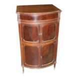 Edwardian mahogany cabinet gramaphone