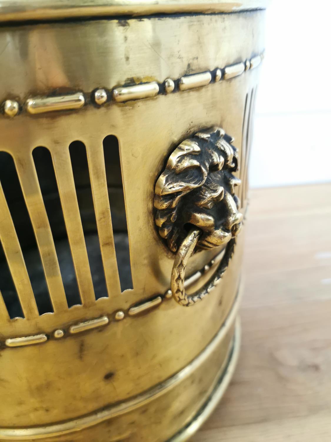 19th C. brass log bucket. - Bild 4 aus 5