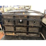 BANDED CABIN TRUNK