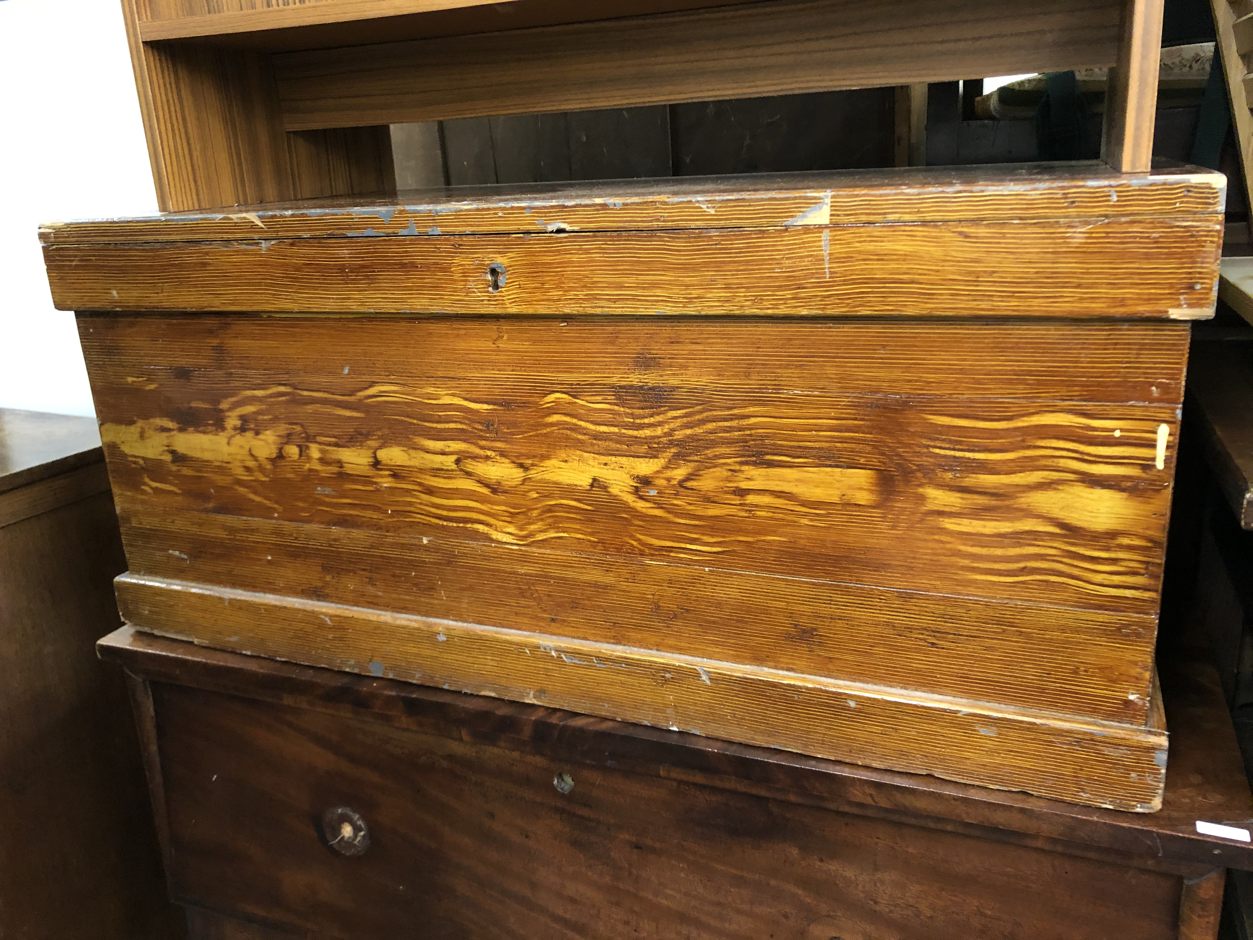 PINE SCUMBLED EFFECT BLANKET BOX - Image 2 of 2