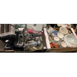 CONTENTS OF CARTON - KITCHEN UTENSILS, CUTLERY, WEIGHING SCALES,