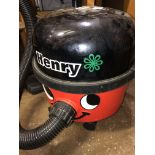 HENRY NUMATIC VACUUM CLEANER