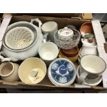 BOX OF MISCELLANEOUS CERAMICS