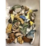 SMALL TUB OF WADE WHIMSIES INCLUDING CIRCUS PERFORMERS