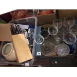 BOX OF VARIOUS CERAMICS,