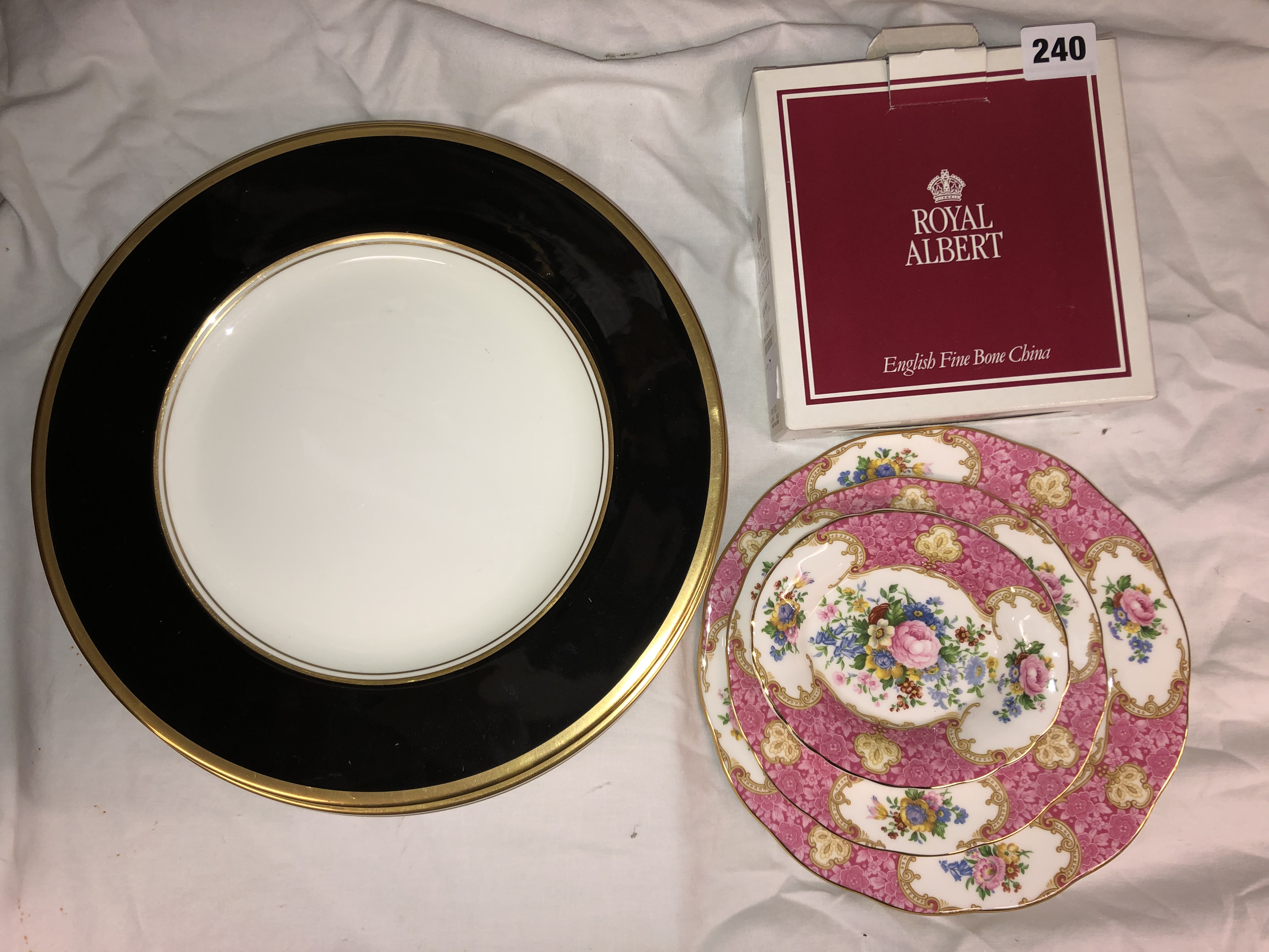 FIVE COALPORT ATHLONE BROWN GILT EDGED PLATES AND THREE ROYAL ALBERT LADY CARLISLE PATTERN PLATE,