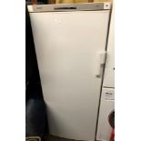 SIEMENS UPRIGHT FREEZER