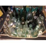 BOX OF VINTAGE DRINKING BOTTLES AND CHEMISTS JARS INCLUDING COVENTRY AND LOCAL EXAMPLES