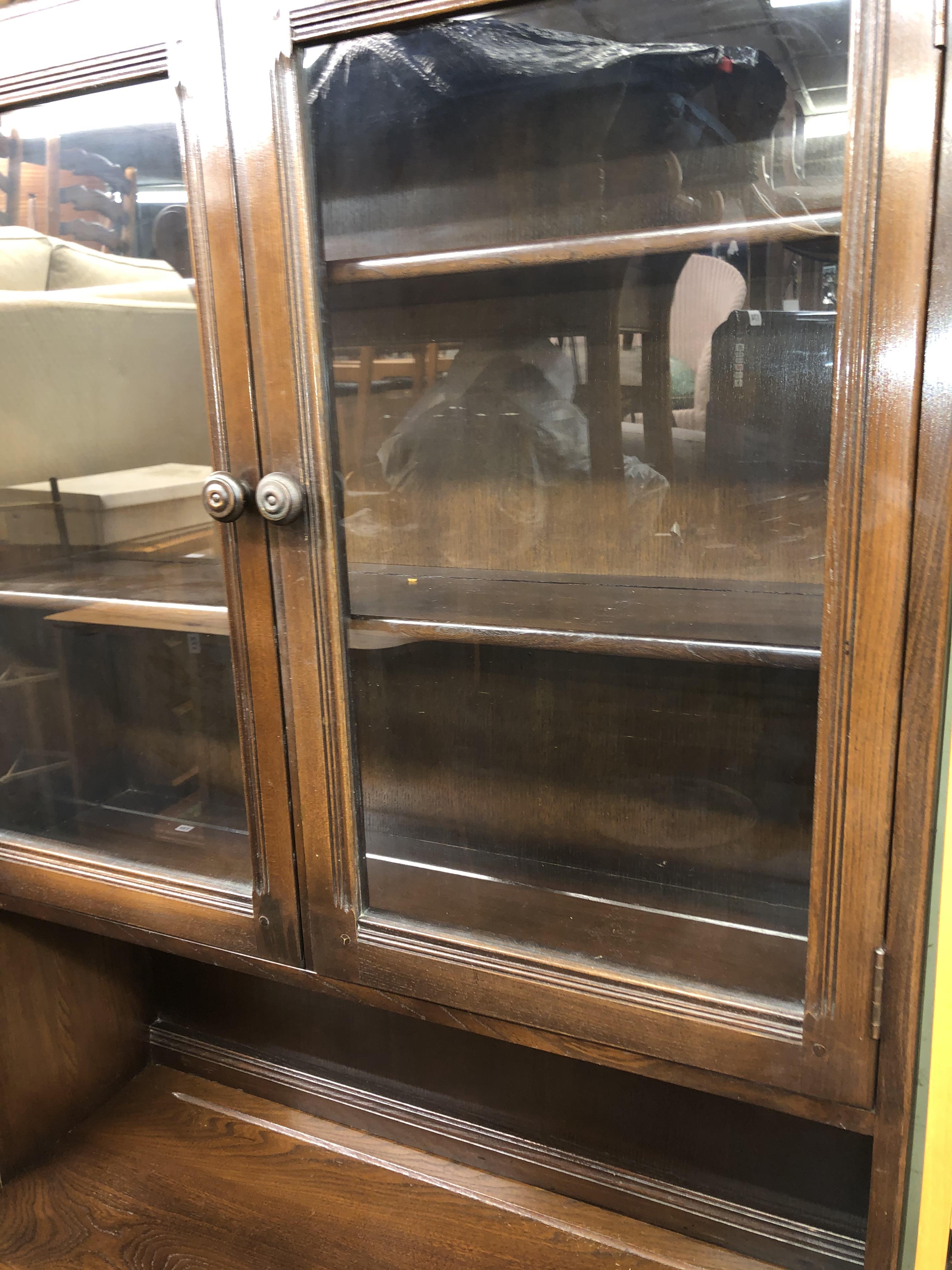 MAHOGANY GLAZED CABINET CUPBOARD 198CM H X 98CM W X 50CM D - Image 2 of 3