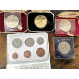 ISLE OF MAN DECIMAL COINS OF 1971, 1947-1972 25 PENCE PIECE, 1970 ISLE OF MAN PROOF CROWN,