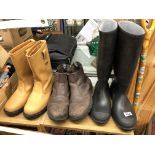 WORKTOUGH RIGGER BOOTS AND WELLINGTONS SIZE 7.