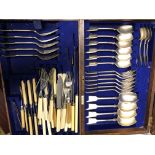 OAK CANTEEN BOX OF PART CUTLERY AND LOOSE FLATWARE