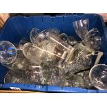 CARTON OF VARIOUS ETCHED CHAMPAGNE GLASSES AND OTHER GLASSWARES