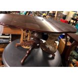ITALIANATE MARQUETRY INLAID PEDESTAL COFFEE TABLE