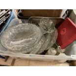 CRATE OF MIXED GLASSWARE