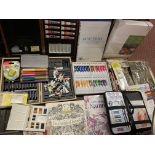 PIGEONHOLE OF ARTISTS RELATED MATERIALS, SKETCH PADS,