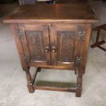 OAK REPRODUCTION JACOBEAN TYPE CARVED HUTCH CUPBOARD