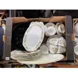 CARTON CONTAINING VARIOUS PART TEA AND DINNER SETS INCLUDING COLCLOUGH,