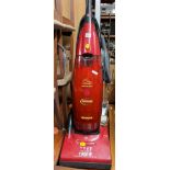 EXTRA LIGHTWEIGHT 900W HOOVER VACUUM CLEANER