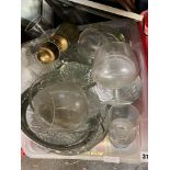 BOX CONTAINING GLASSWARE,