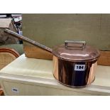 19TH CENTURY COPPER WARMING PAN WITH TURNED HANDLE