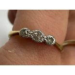 18CT GOLD AND PLAT 3 STONE DIAMOND RING 1.