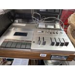 AIWA 1800 TAPE CASSETTE DECK