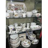 EXTENSIVE ROYAL WORCESTER EVESHAM PATTERNED TABLE SERVICE OVER THREE SHELVES