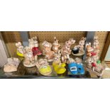 16 X MOORCRAFT BUNNY RABBIT FIGURE GROUPS