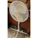 MICRO MARK PEDESTAL OSCILLATING FAN