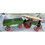 MAMOD MODEL STEAM TRACTOR WITH WAGON
