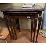 MAHOGANY SERPENTINE NEST OF SPIDER LEG TABLES