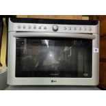 LG SOLAR DOM MICROWAVE GRILL