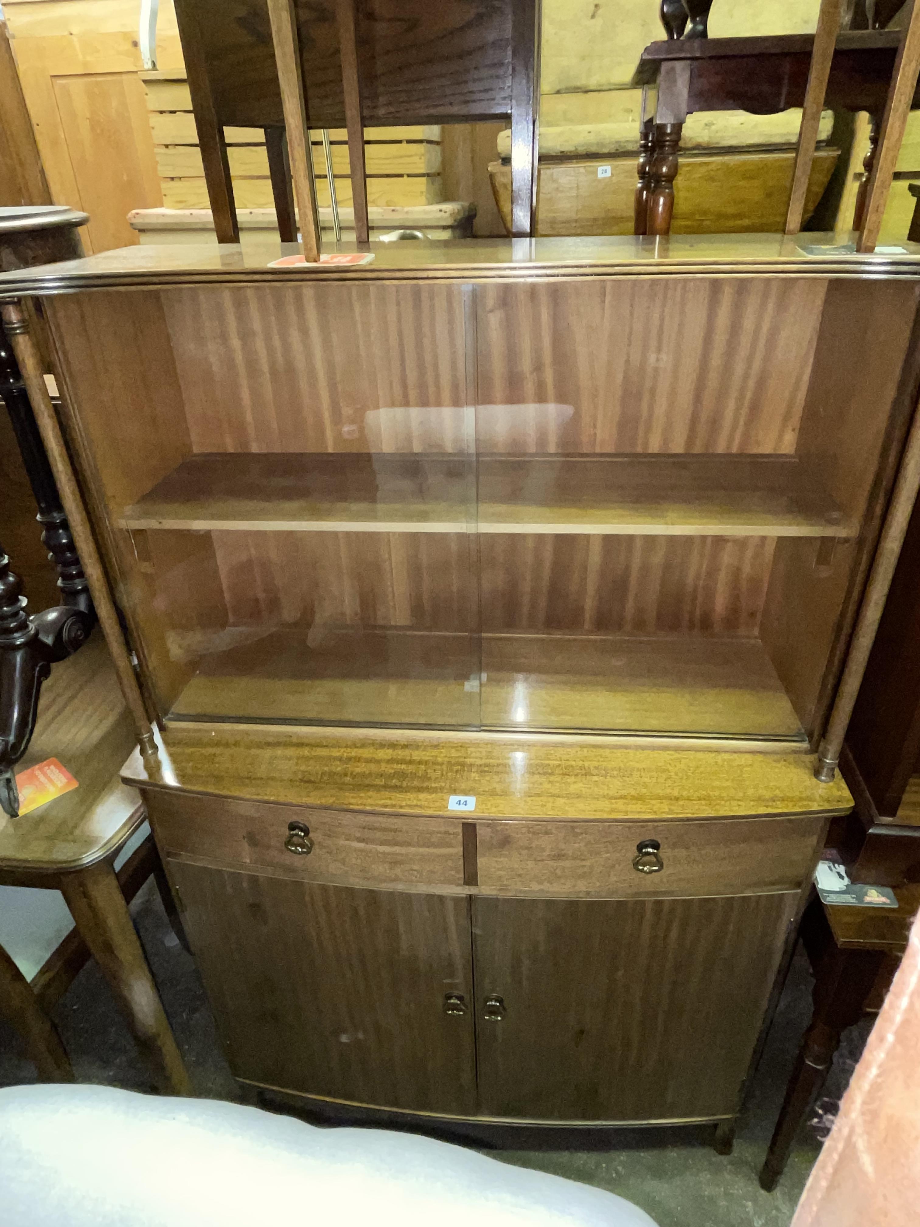 MAHOGANY GLAZED BOW FRONTED CABINET WITH GLASS SLIDING DOORS - Image 2 of 4