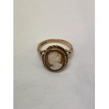 9CT GOLD CAMEO RING SIZE M, 3.
