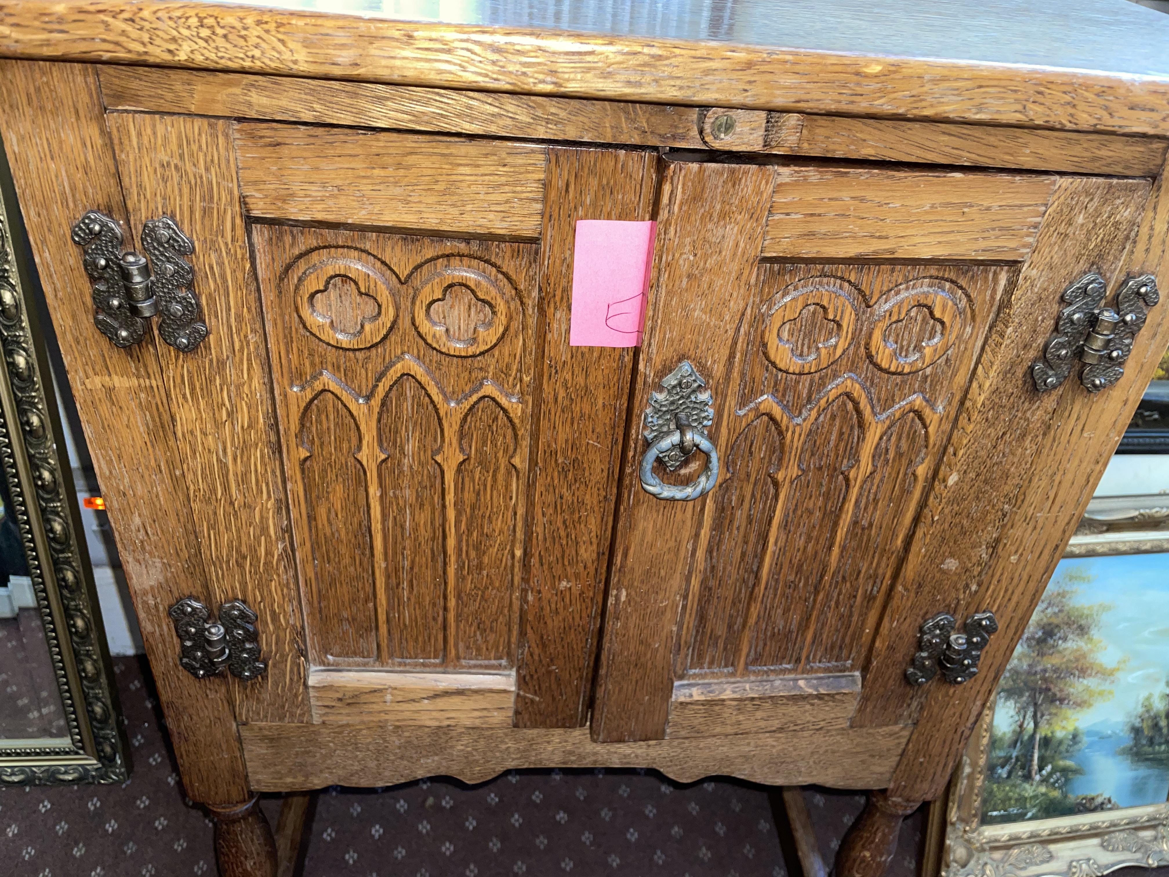 OAK LANCET FRONTED GOTHIC STYLE CABINET - Image 2 of 2