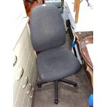 CHARCOAL SWIVEL OFFICE CHAIR