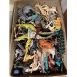 BOX OF BRITAIN'S LTD PLASTIC WILD AND ZOO ANIMALS