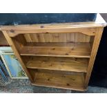 PINE DWARF BOOKCASE