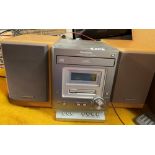 PANASONIC CD STEREO SYSTEM WITH SPEAKERS