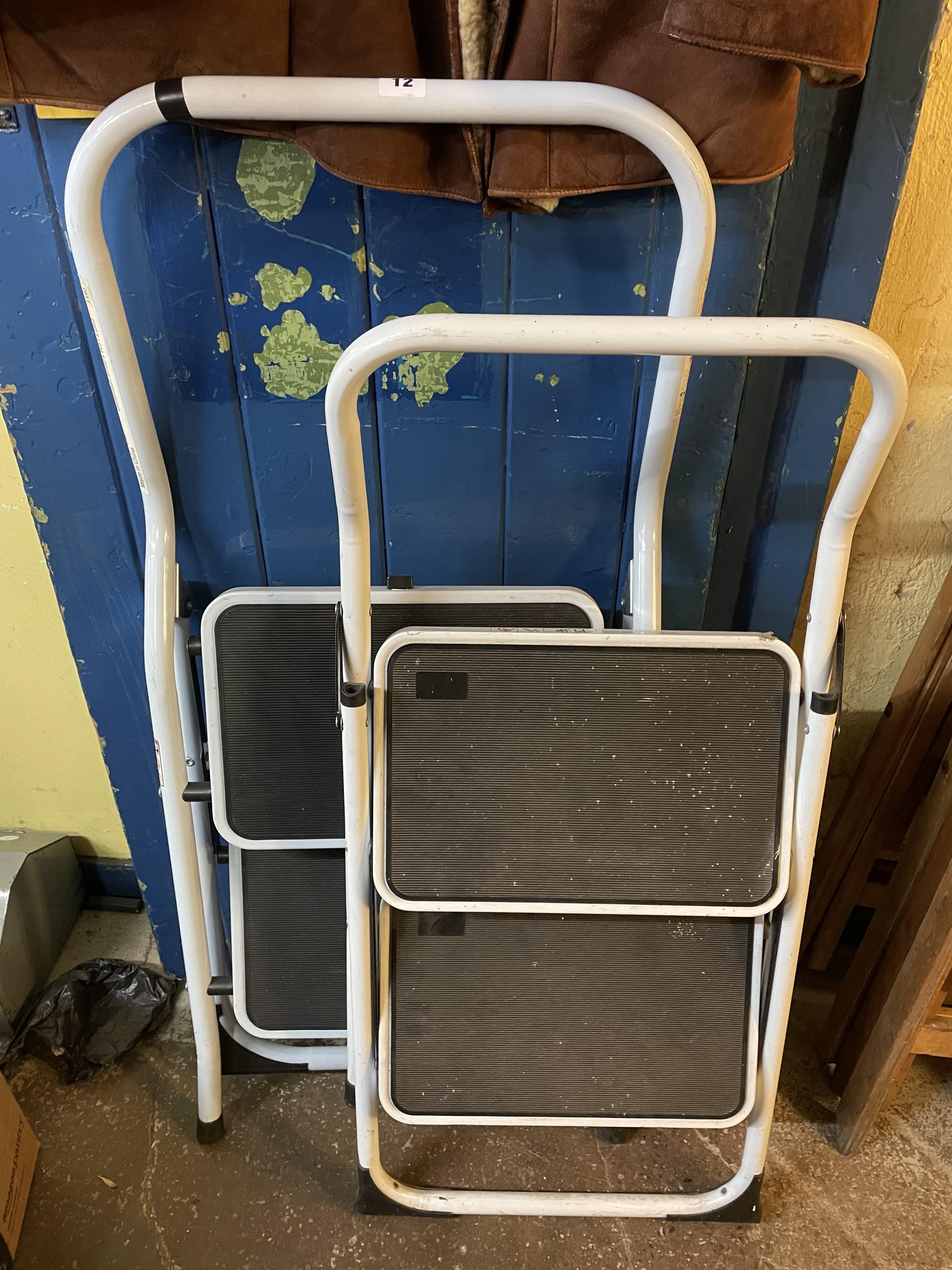 TWO TREAD STEP LADDER